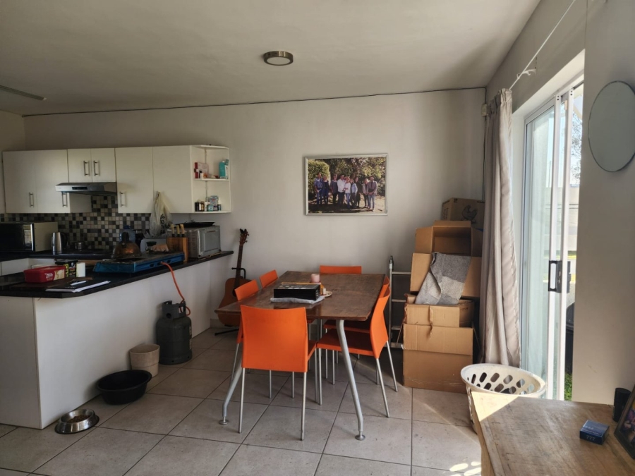 2 Bedroom Property for Sale in Parsonsvlei Eastern Cape